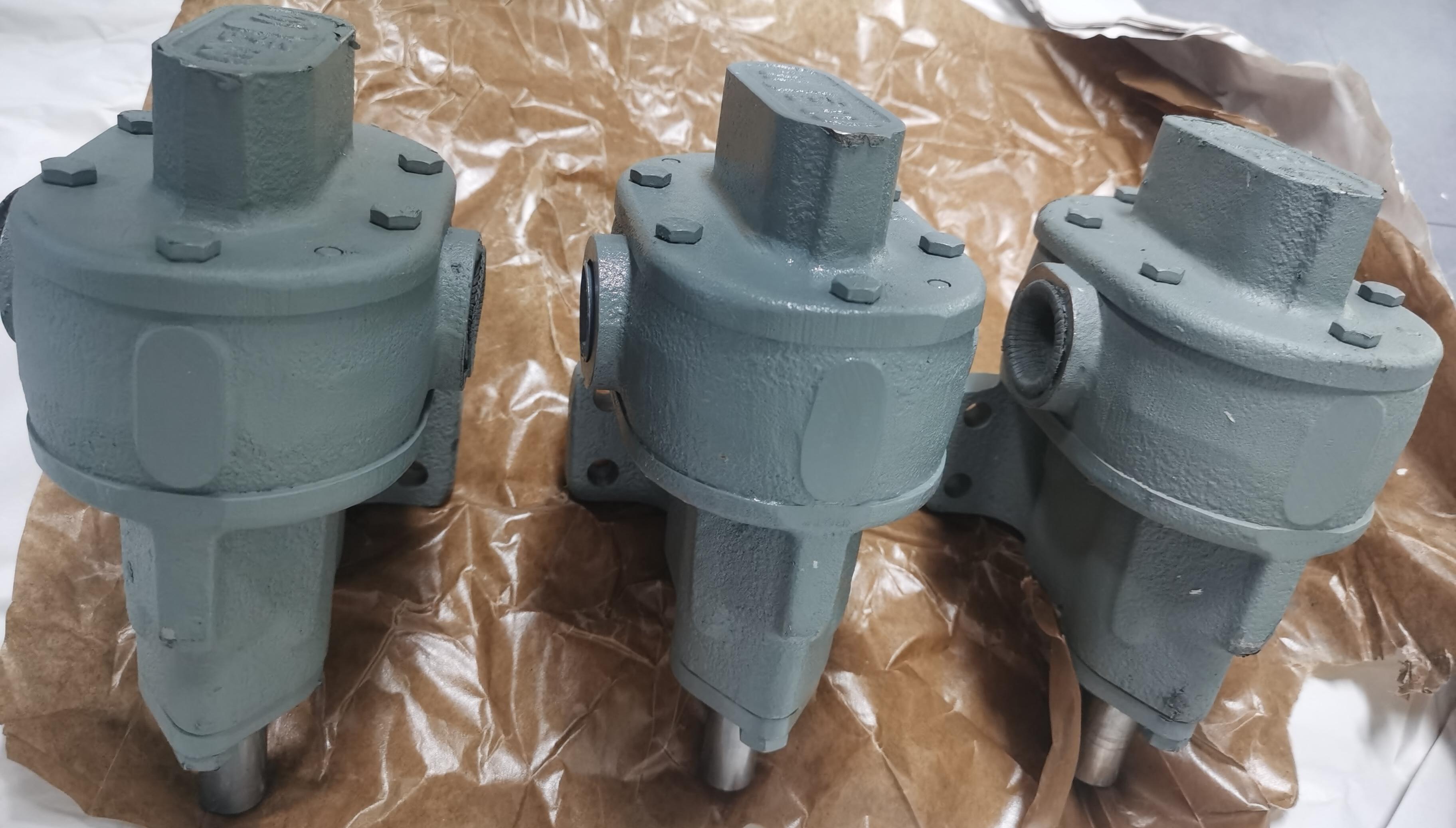 Lewco w2215-Assyembly-Lube Pump B106044.